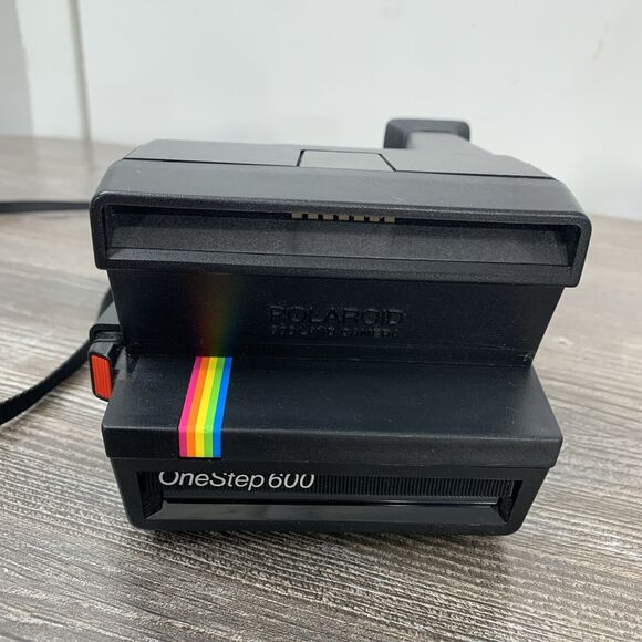 Vintage Polaroid One Step 600 Land Camera Rainbow Stripe w/Strap Black (WORKING) - Picture 3 of 9